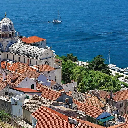 1 Bedroom Cozy In סרימה