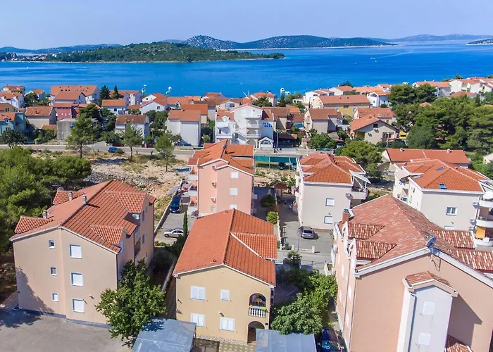 1 Bedroom Cozy In Srima